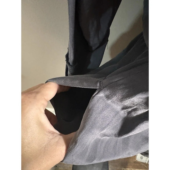 Club Monaco Gray 100% Silk Shorts Romper 3/4 Sleeve Minimalist Neutral Classy 6 - Picture 5 of 7